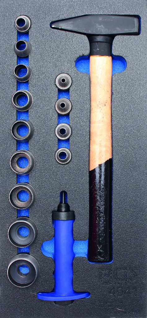 BANDEJA 1/3 DE POLIFOAM CON MARTILLO MECANICO 400 GR. + SACABOCADOS + 15 PCS (GT100566)