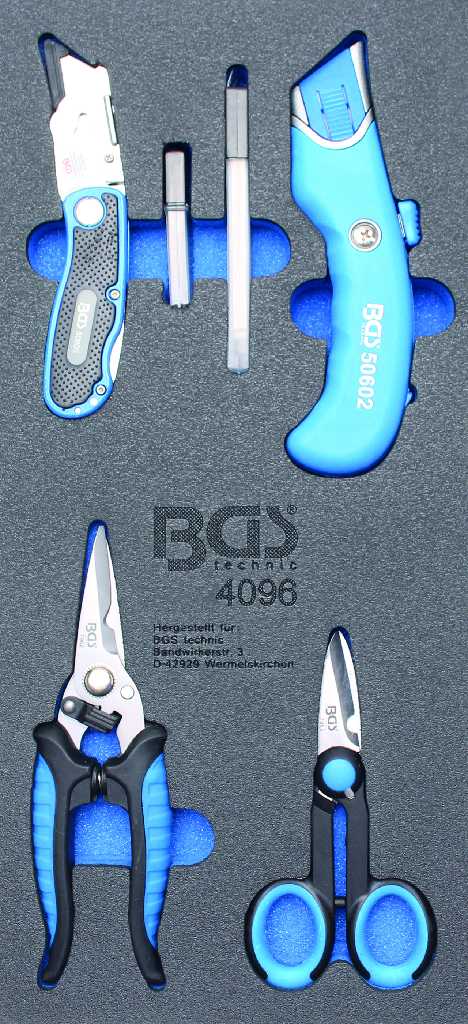 BANDEJA 1/3 DE POLIFOAM CON TIJERA UNIVERSAL 180 MM, + TIJERA ELECTRICISTA 145 MM + CUCHILLO PLEGABLE  Y RECAMBIOS + CUTTER SEGURIDAD Y RECAMBIOS