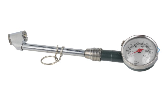 % MANOMETRO ANALOGICO DE MEDICIÓN DE PRESIÓN DE RUEDAS CON ALARGADOR, ABS -  0,5 - 7,5 KG./CM2(BAR) - 10 - 150 PSI