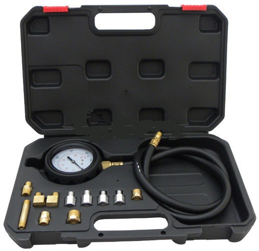 % ESTUCHE COMPRESIMETRO DE ACEITE (0 - 35 BAR / 0 - 500 PSI) + MANGUERA 600 MM.  + 12 CONECTORES