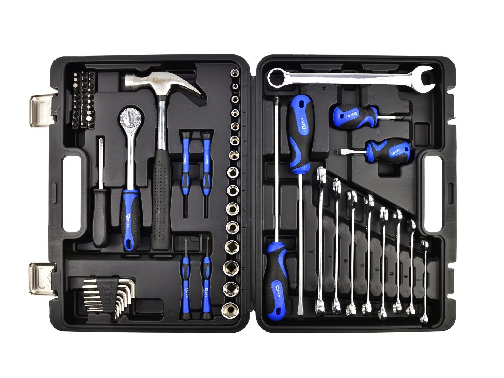 ESTUCHE 73 HERRAMIENTAS (9 LLAVES COMBINADAS + 8 DESTORNILLADORES PL/PH + 1 MARTILLO + 1 CARRACA 1/2